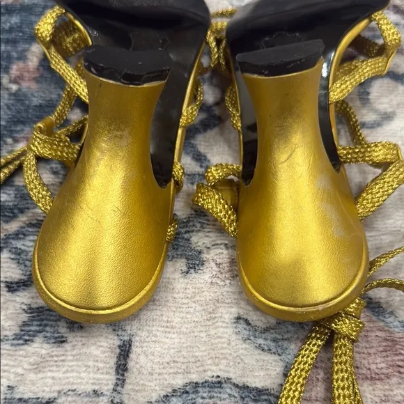 Yves Saint Laurent Women's Gold Sandals/heels