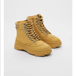 Zara hiking boots